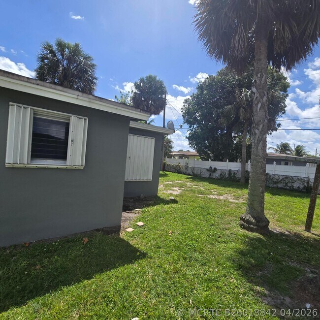 Photo - 3860 NW 8th Pl