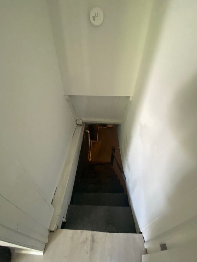 Photo - 938 N Gray St