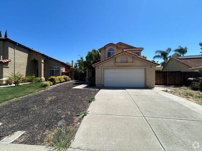 Building Photo - Spacious 4 Bedroom 2.5 Bath Home Antioch