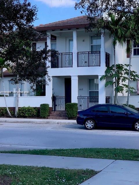 Photo - 4612 Monarch Way