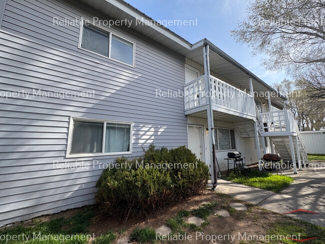 Photo - 1296 Blaine Ave Unit 2