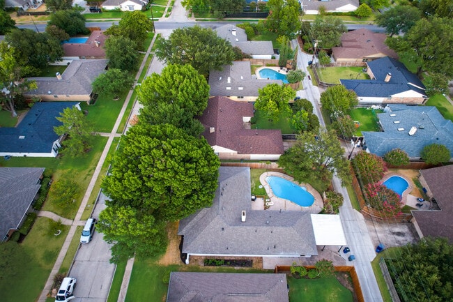 Photo - 7754 Querida Ln