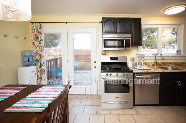 Photo - 833 Lincoln Ave