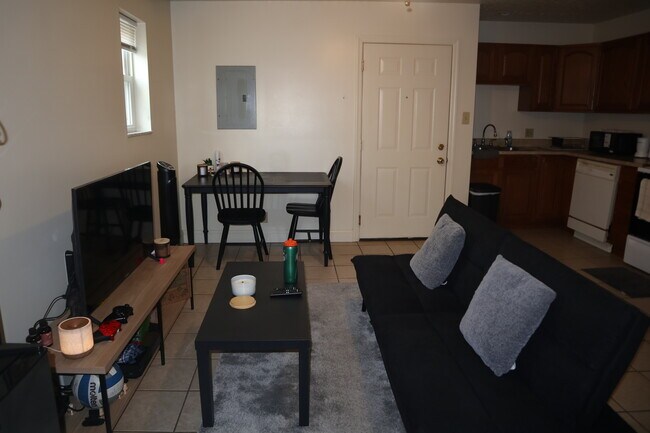 Photo - 146 Ash St Unit 146 Ash Street