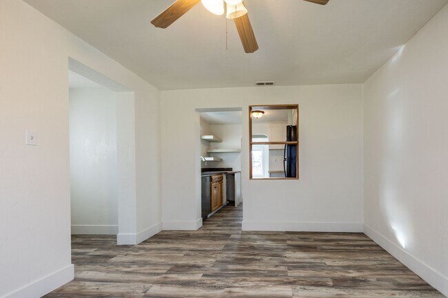 Photo - COUNTRY LIVING - 3 Bed 1 Bath with a 1 sta...