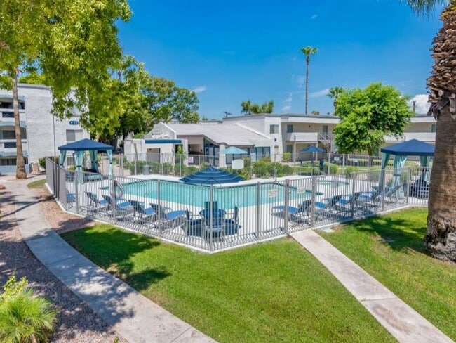 Building Photo - Sofia Apartments