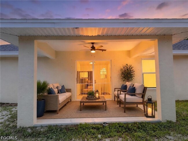 Photo - 5315 Belrose St