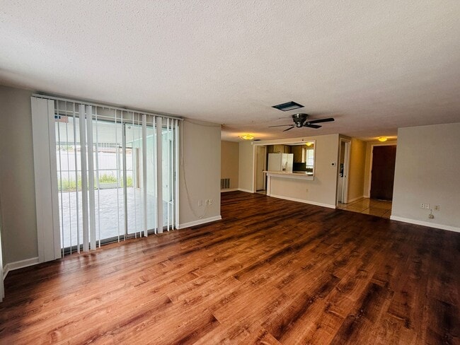Photo - 2 bed 2 bath Pool Home in Port Richey