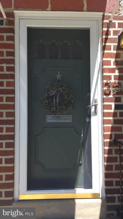 Photo - 356 Krams Ave