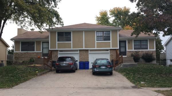 Building Photo - 1726 W Prairie St