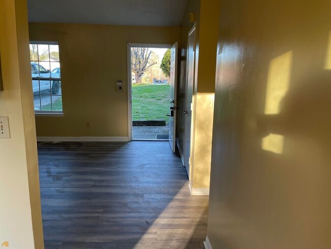 Photo - 10399 Briarbay Dr