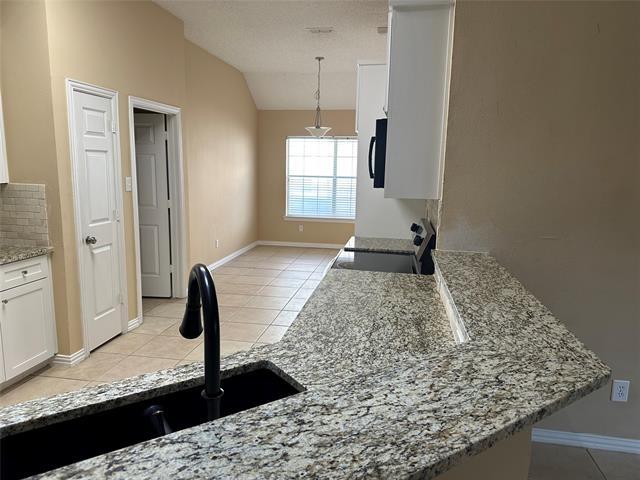 Photo - 722 Rolling Hills Dr