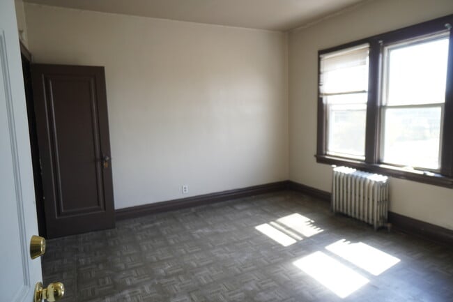 Photo - 130 E 13th Ave Unit 6