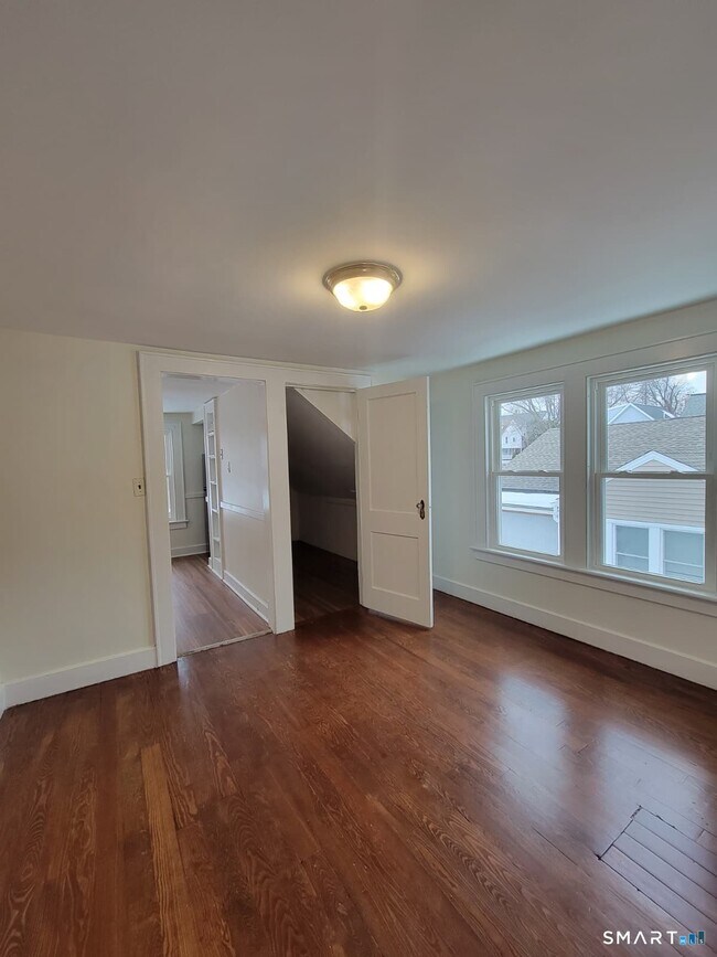 Photo - 14 Richard St Unit 2