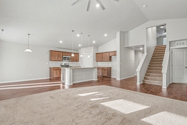 Photo - 19361 Kiowa Crk Wy