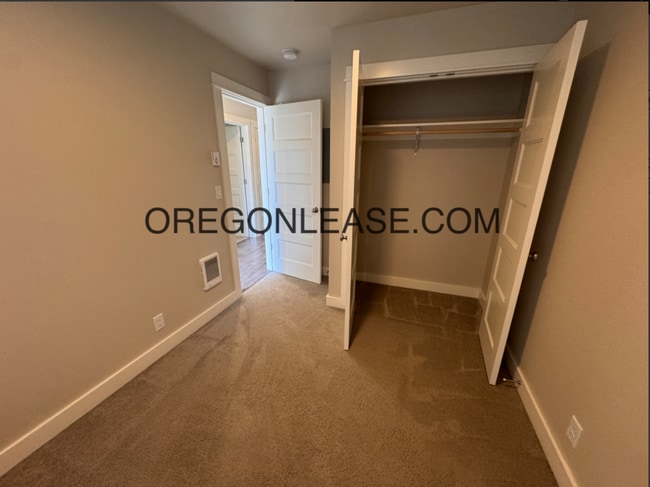 Photo - 2 bedroom 2 bath Second floor Thurston duplex home Unit 5865 Aster st