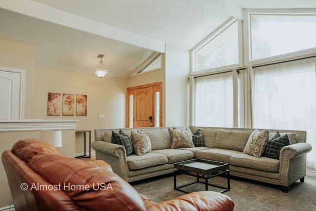 Photo - 9722 Buttonwood Cir