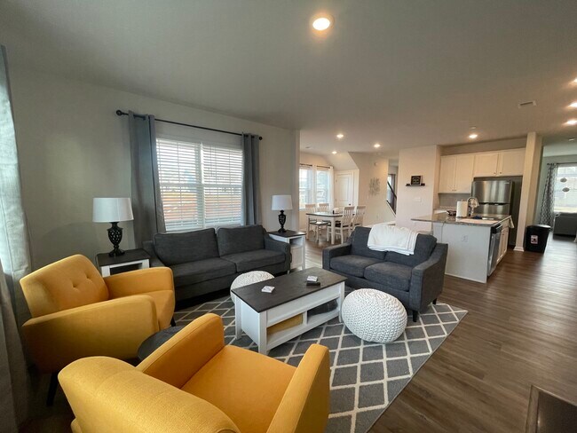 Photo - 8 Leander Dr