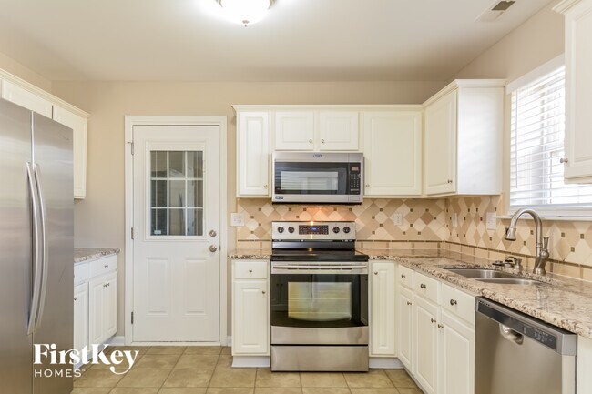 Photo - 6 Linkside Ct