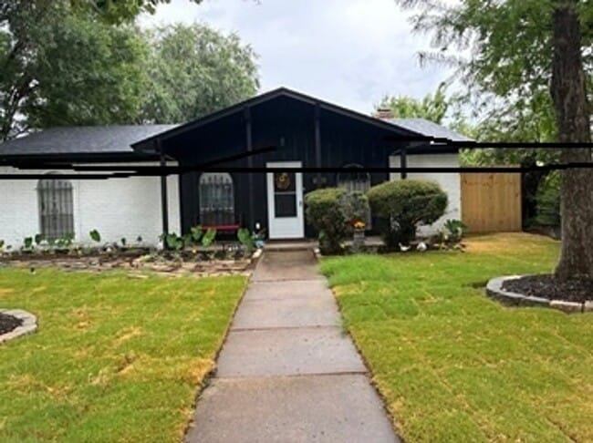 5632 Victoria Pl
