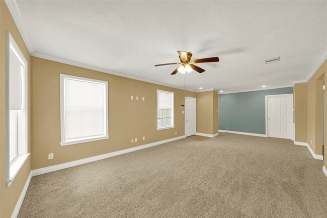 Photo - 10210 Moers Rd