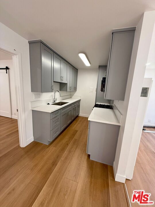 Building Photo - 5530 Bonner Ave Unit 5