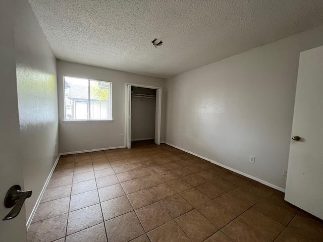 Photo - 1410 W Braker Ln