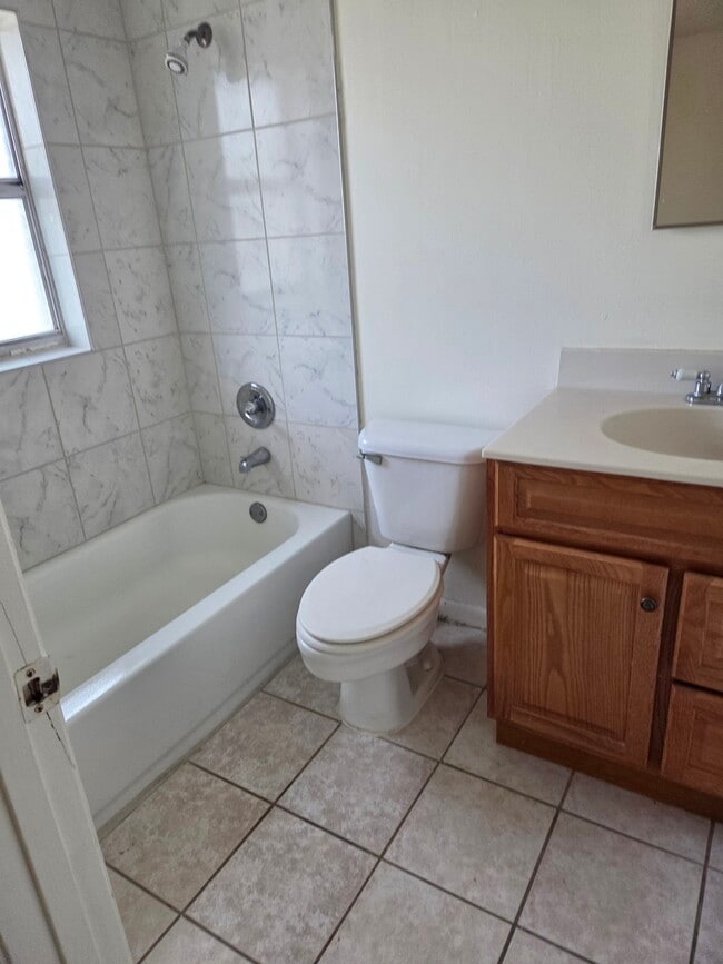 3228 Bloomingdale Villas Ct