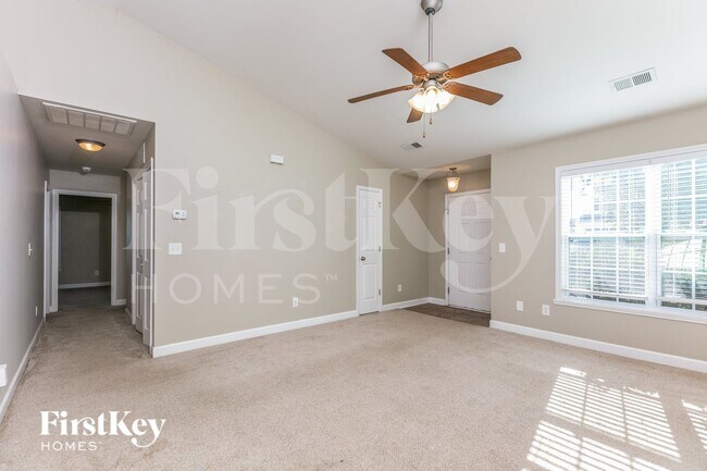 Photo - 5810 Sycamore Glen Rd