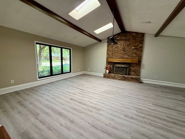 Photo - 8606 Knoxville Ave