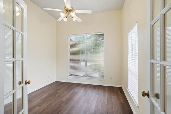 Photo - 21107 Stoney Haven Dr