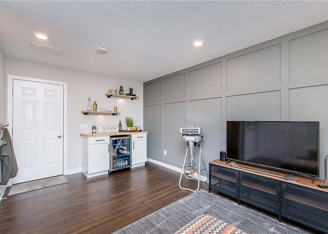 Photo - 14215 McNichols Way