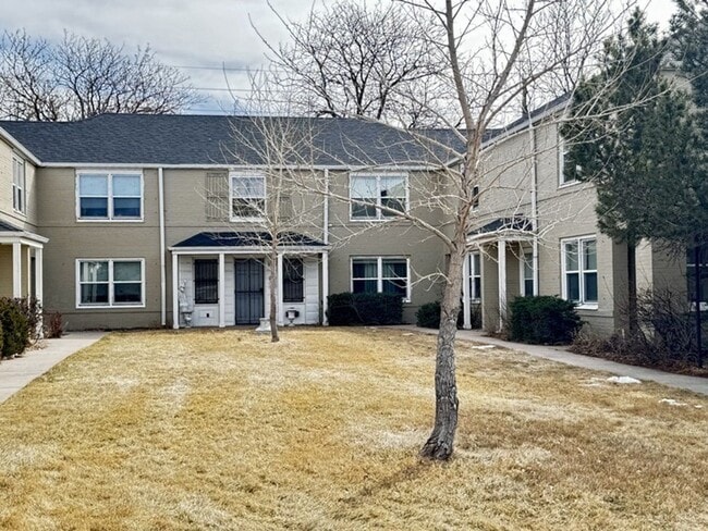 Photo - 2 BEDROOM 1 BATHROOM TOWNHOME CLOSE TO WARREN AIR FORCE BASE