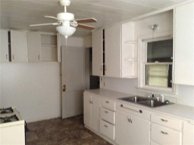 Photo - 2090 S Mt Olive St