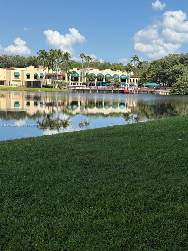 Photo - 9450 Poinciana Pl Unit 108