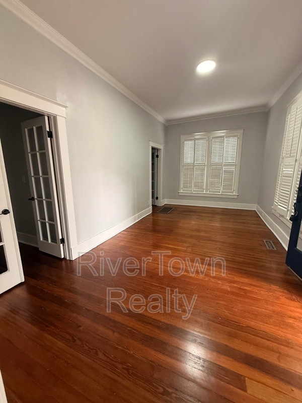 Photo - 2184 Cowden Ave