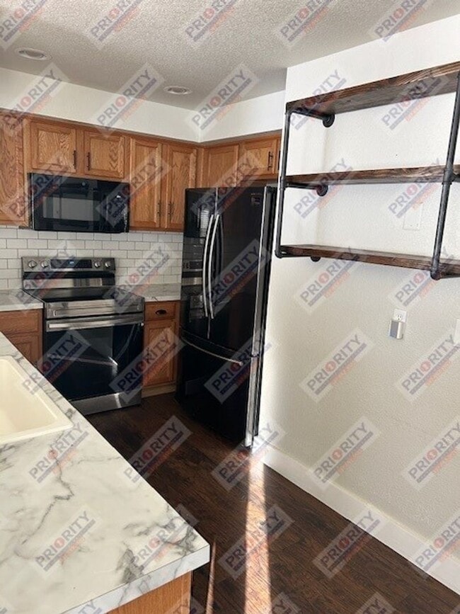 Photo - 3502 Triton Ave