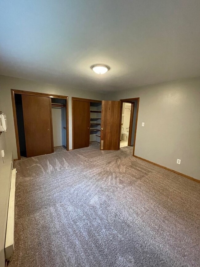 Photo - 449 Dunbar Ave. 7 unit