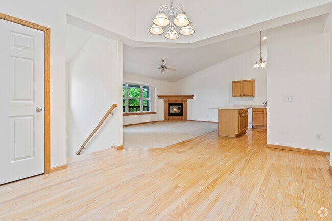 Building Photo - 21 Redtail Bend Rental