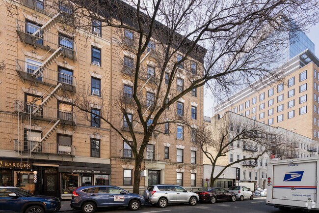 Photo - 324 East 66th Street