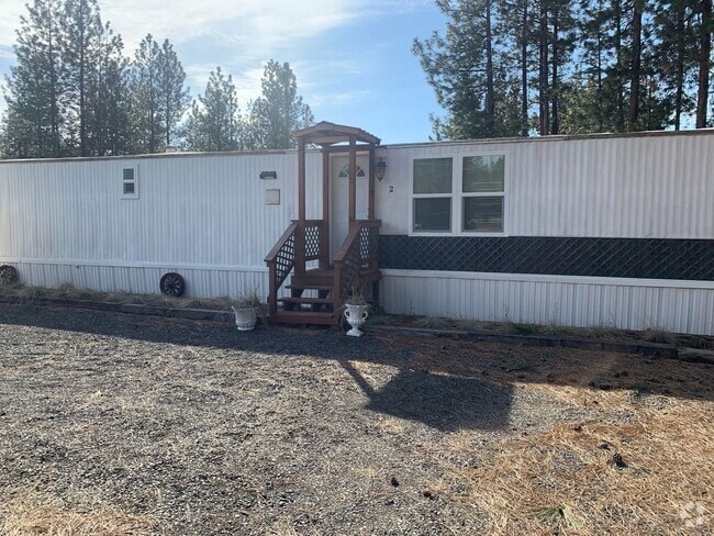 Building Photo - New on the Market! Rental
