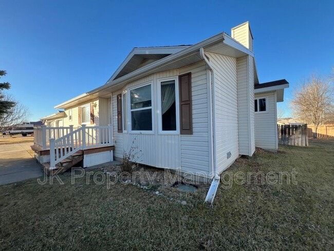 Photo - 2516 15th St S