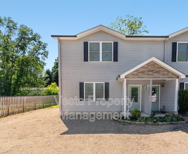 Photo - 10 Riddle Rd Rental