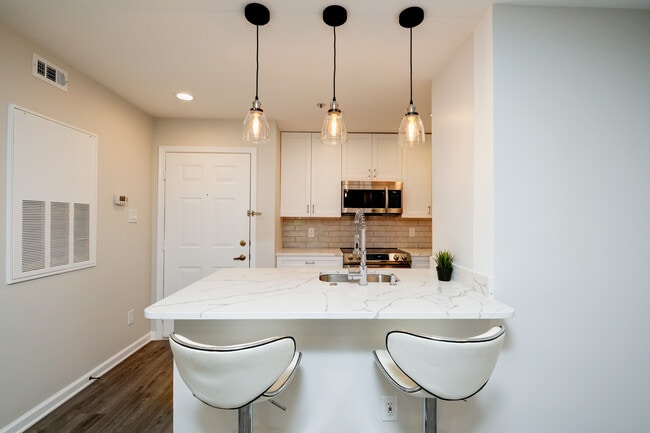 Photo - 3315 Wyndham Cir Unit 2227