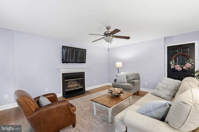 Photo - 20763 Windemere Ct