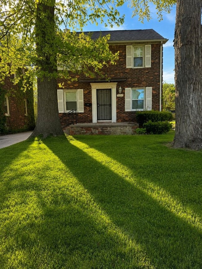 Building Photo - Spacious 4-Bedroom Rental Home Available for Lease