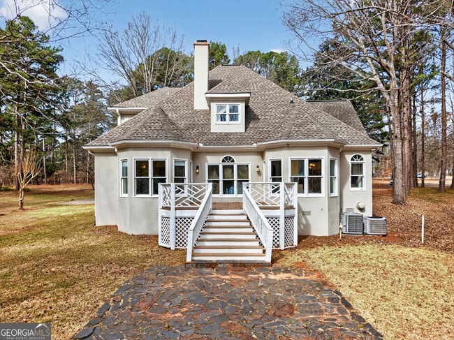 Photo - 107 Millpond Ln