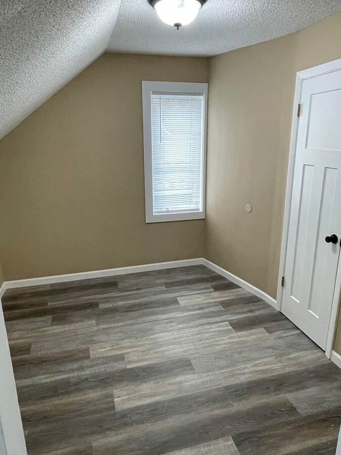 Photo - 301 6th St NW Unit Nice 1 bedroom apartment