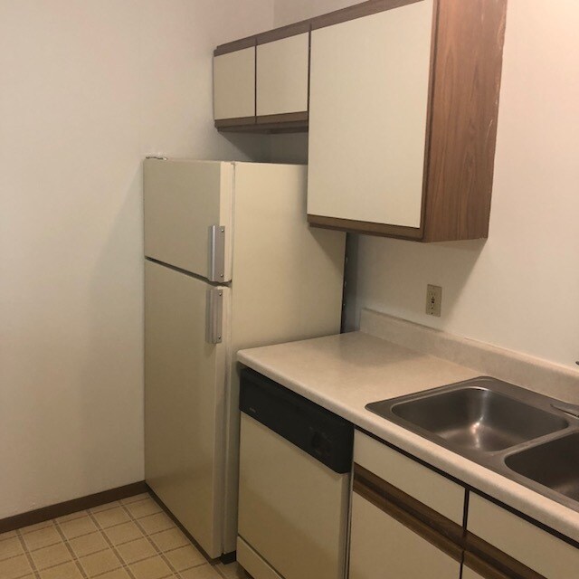 Winchester Place Apartments