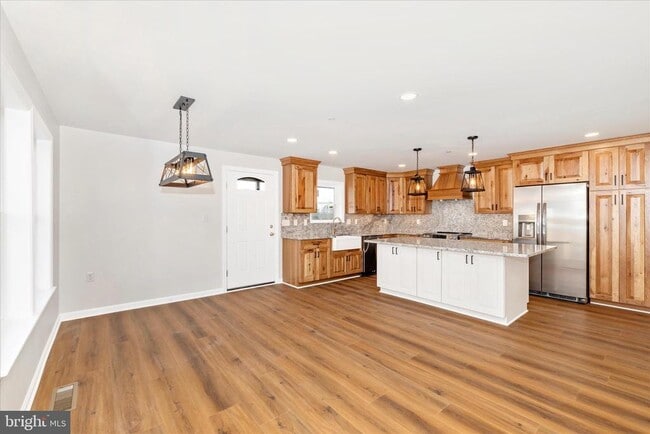 Photo - 10910 Liberty Rd